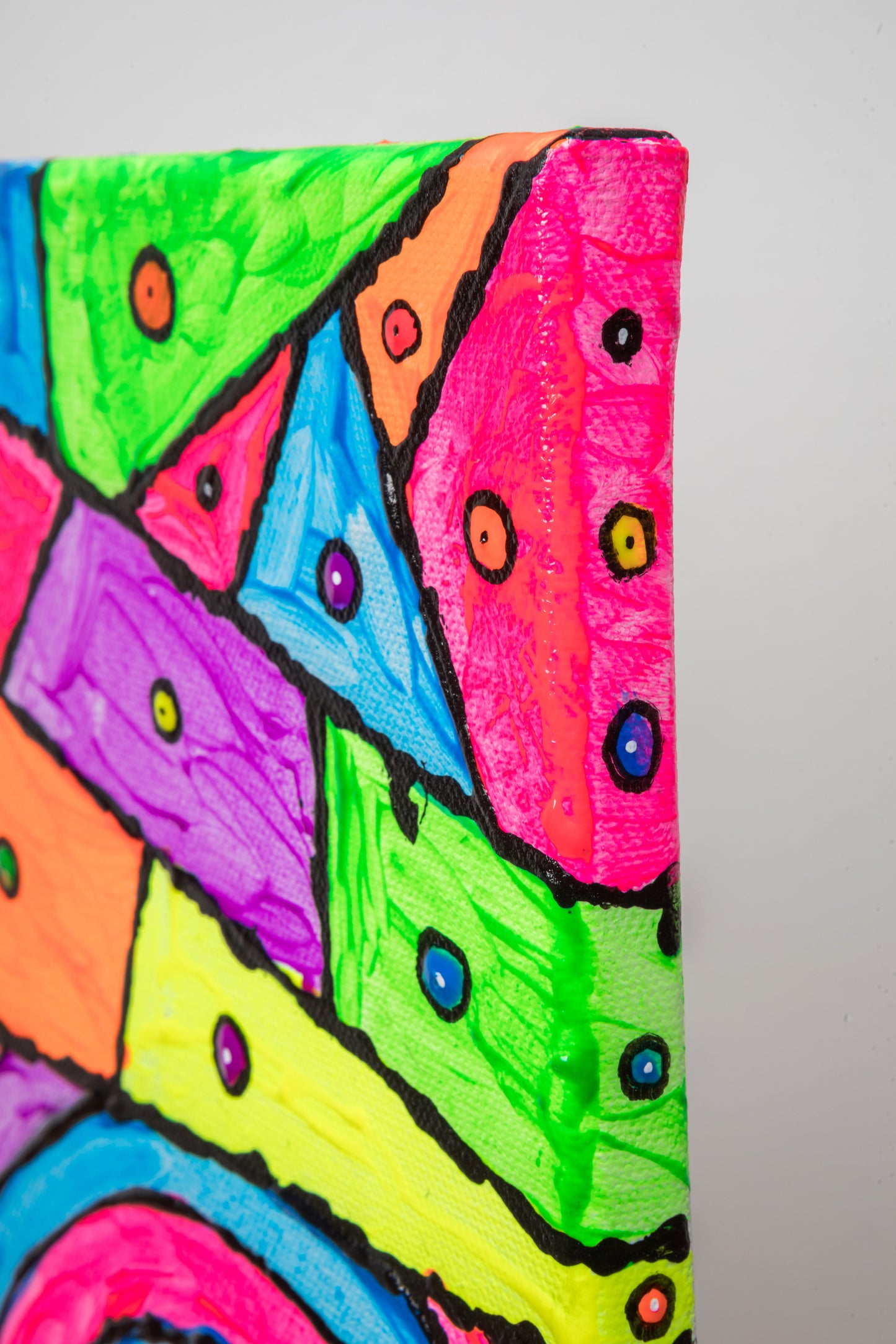 #010 "Fluo Huzah"